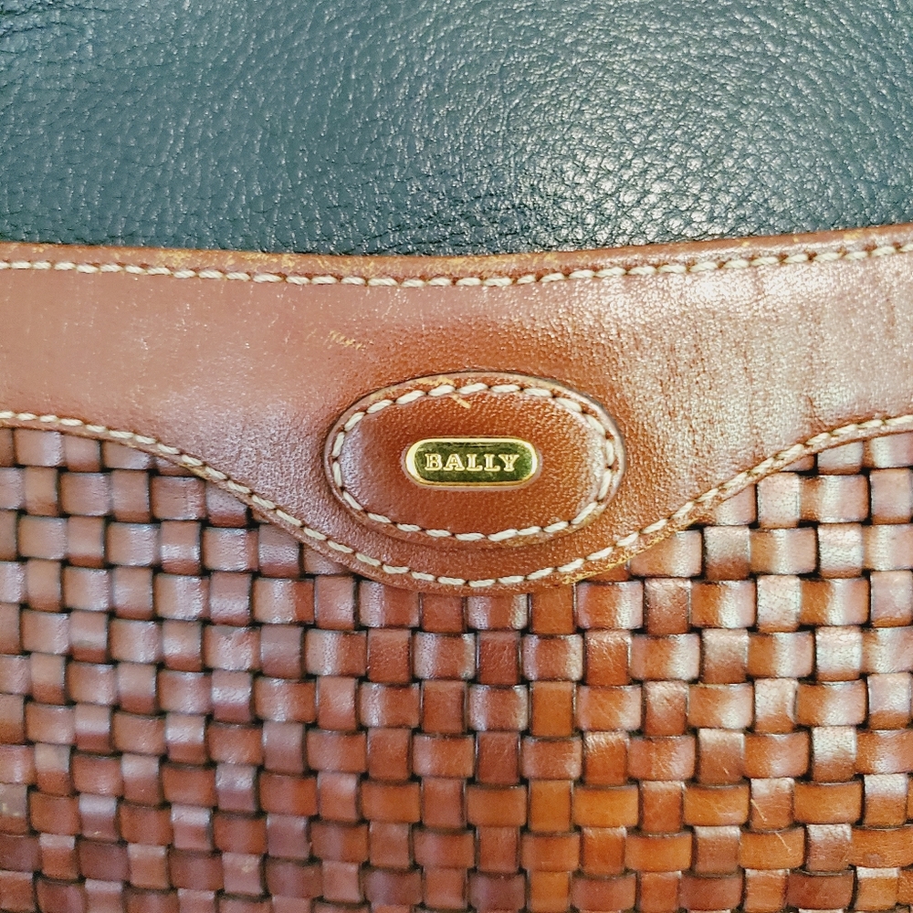 Vtg Bally Leather Camera Bag - Picture 4 of 15